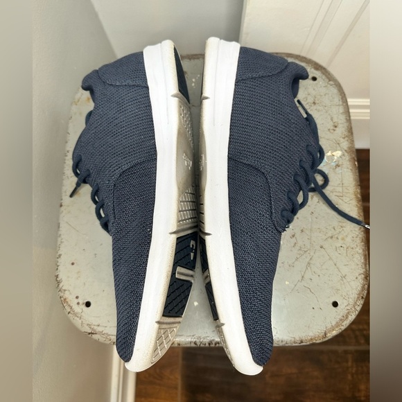 CUATER TRAVIS MATHEW MEN’S THE DAILY KNIT MESH | SIZE: 13 | HEATHER BLUE | EUC - Picture 11 of 11